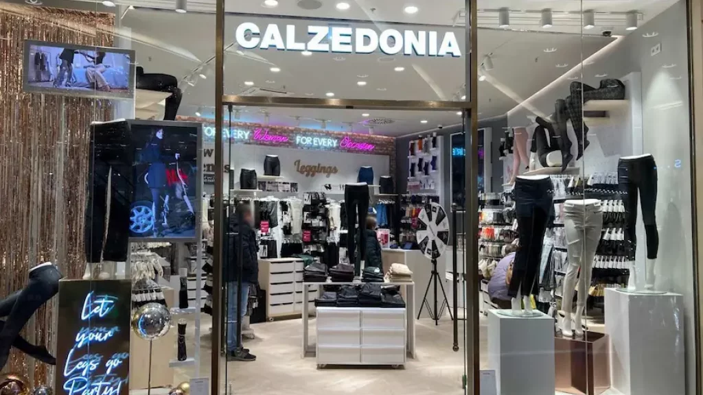 Shopfront Calzedonia