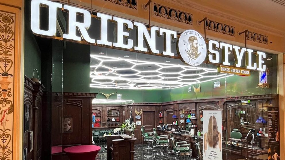 Shopfront Orient Style