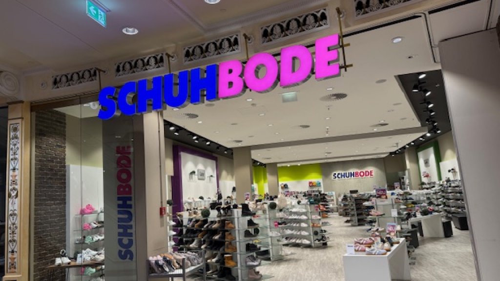 Shopfront Schuh Bode